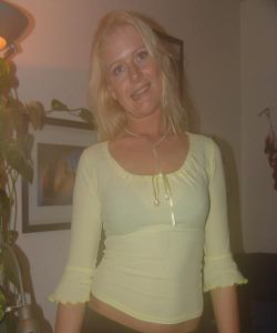 <p class='ppt-number'> 09005 66 55 50 44</p><p class='ppt-pricing-de'>1,99 Euro/Min. im dt. Festnetz - Mobilnetz ggf. abweichend</p>